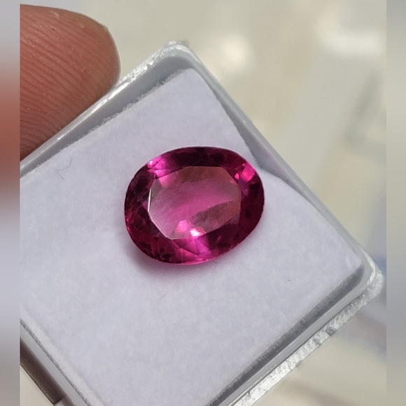 Natural Pink Sapphire Loose Gemstone GGL CERTIFIED UV REACTIVE Oval 6.95ct